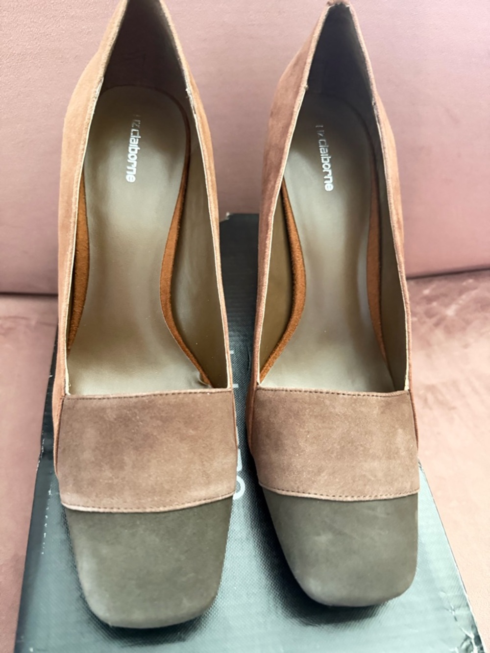 Liz Claiborne Two-Tone Tan and Brown Suede Block Heel Pumps
